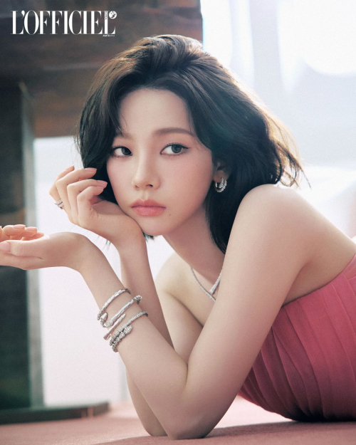 Karina for L’Officiel YK summer issue, May 2025 2