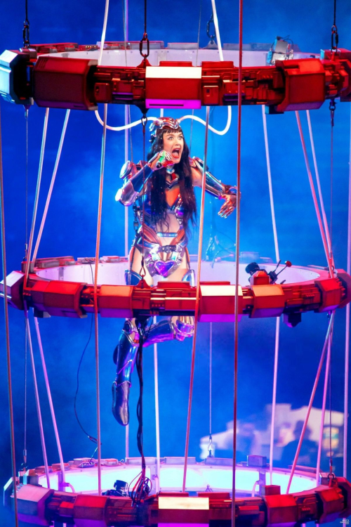 Katy Perry Performs on Her Lifetimes Tour, April 2025 1