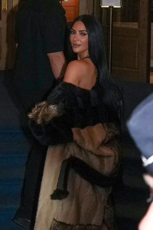 Kim Kardashian and Kris Jenner at Ritz Hotel, May 2025 2