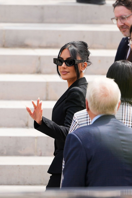 Kim Kardashian at Court of Justice in Paris, May 2025 2