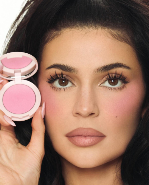 Kylie Jenner for Hybrid Blush Campaign, 2025 4