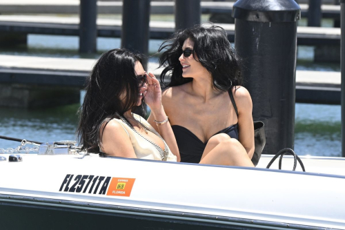 Kylie Jenner in Bikini at F1 Weekend in Miami, May 2025 4