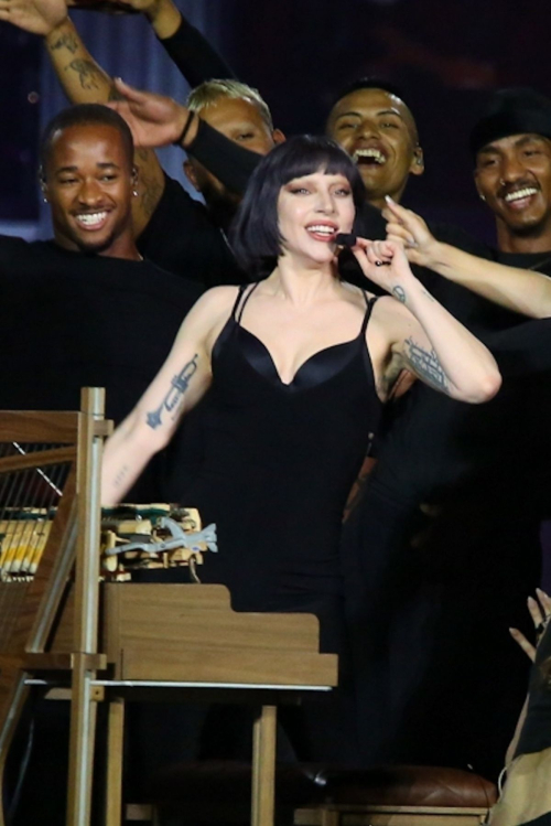 Lady Gaga Conducting a Soundcheck at Copacabana Beach, May 2025 3