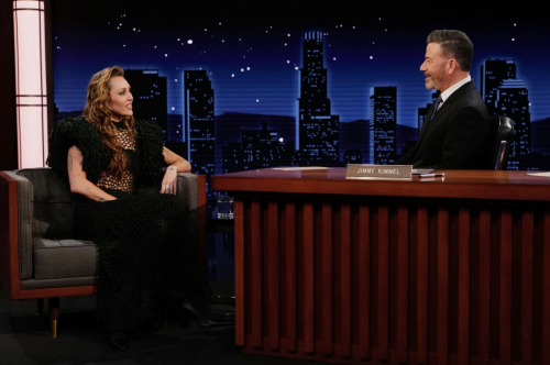 Miley Cyrus’s Memorable Appearance on Jimmy Kimmel Live — May 2025 9