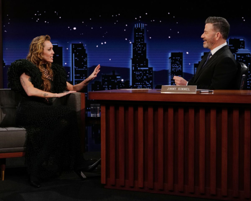 Miley Cyrus’s Memorable Appearance on Jimmy Kimmel Live — May 2025 8