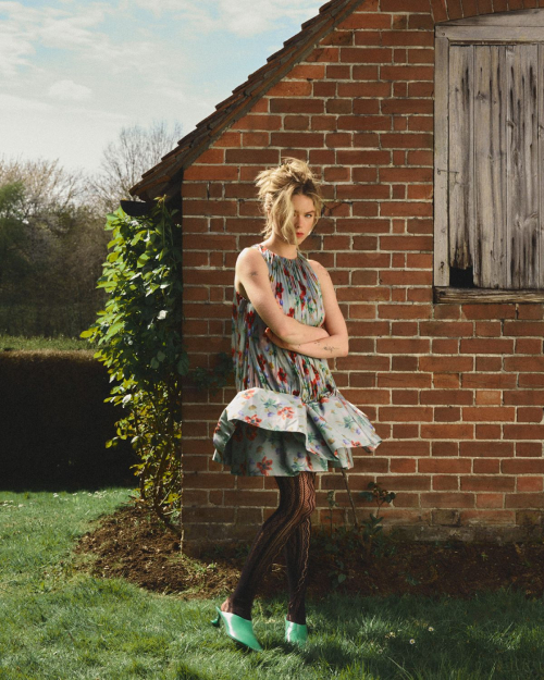 Milly Alcock for Elle Australia feature, June 2025 9