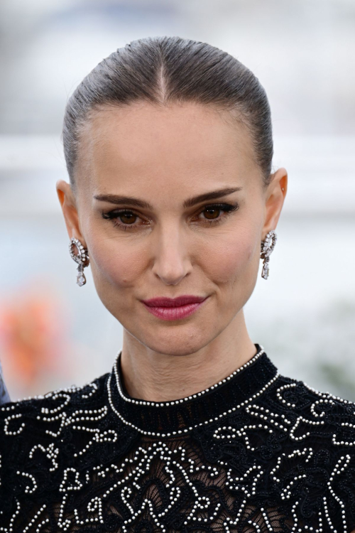 Natalie Portman at Arco Photocall Cannes, May 2025 5