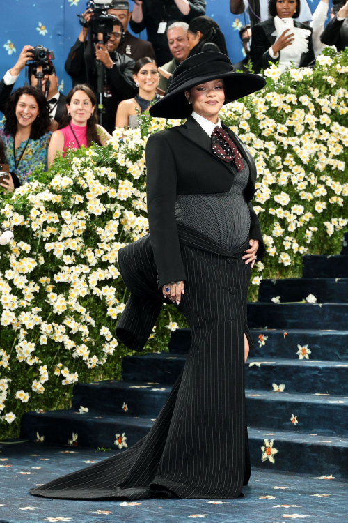 Pregnant Rihanna at 2025 Met Gala Celebrating Superfine, May 2025 5