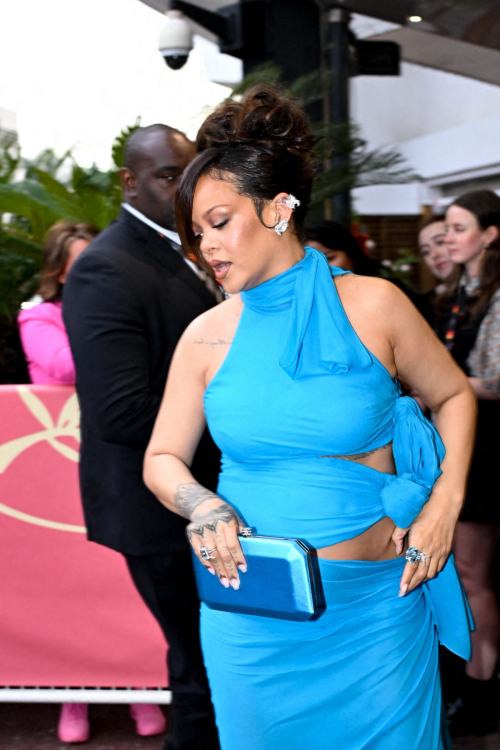 Rihanna Signs Autographs Cannes Film Fest, May 2025 5
