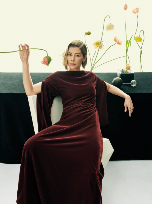 Rosamund Pike in Harpers Bazaar UK, June 2025 7