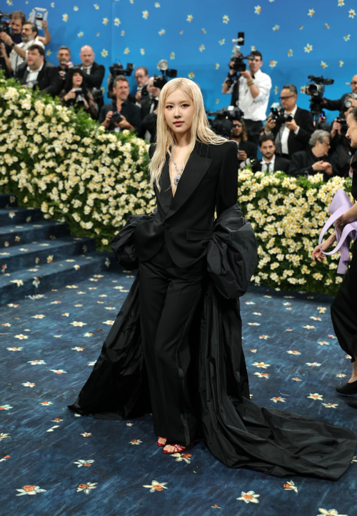 Rose at 2025 Met Gala Celebrating Superfine, May 2025 4