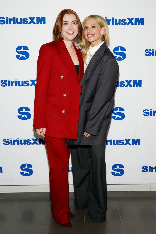 Sarah Michelle Gellar and Alyson Hannigan at SiriusXM, May 2025
