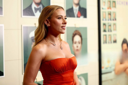 Scarlett Johansson at Phoenician Scheme premiere, May 2025 6