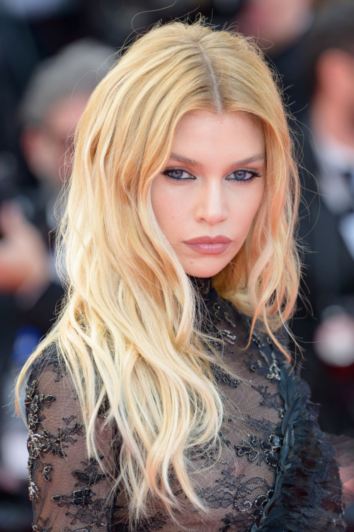 Stella Maxwell at Phoenician Scheme Cannes Premiere, May 2025 4