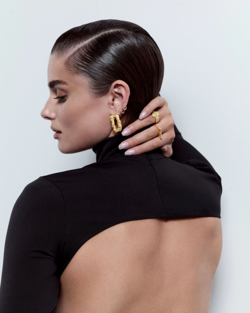 Taylor Hill for Maison Sel FW Collection, May 2025 6