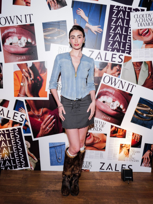 Vienna Skye at Zales Celebrate Launch of Own It Campaign, May 2025 2