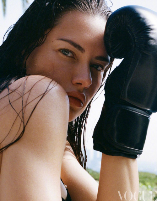 Adriana Lima for Vogue China, July 2025 16