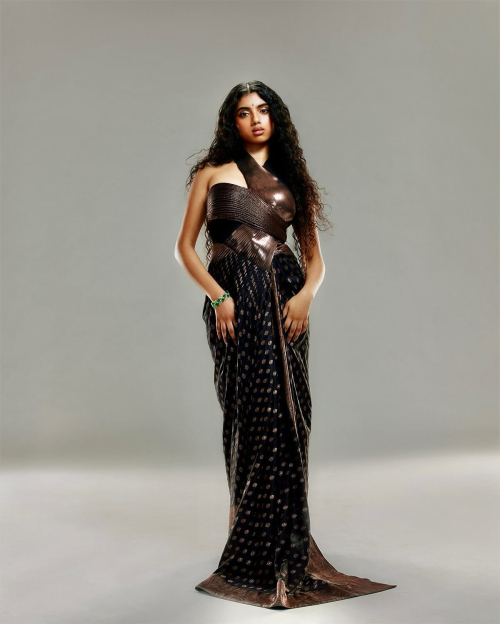 Avantika for Elle India Feature, June 2025 4