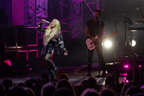 Avril Lavigne Performs at Empower Amphitheater, May 2025 5