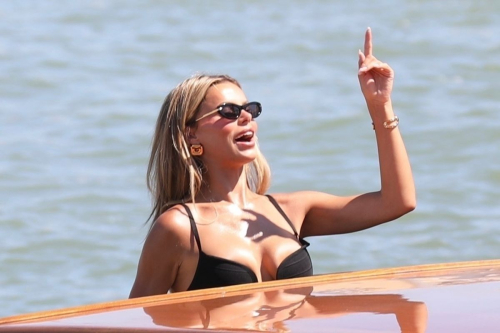 Brooks Nader out and about in Venice, June 2025 2