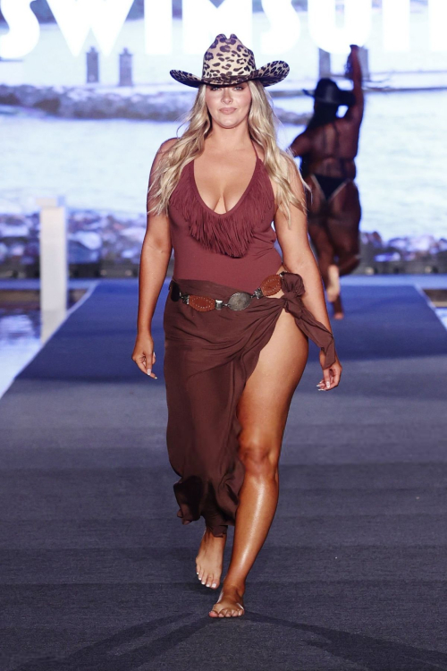 Camille Kostek at Sports Illustrated Show Miami, June 2025 2