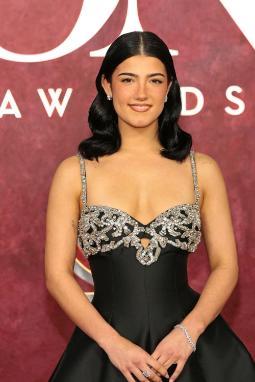 Charli D’Amelio at Tony Awards in New York City, June 2025 6