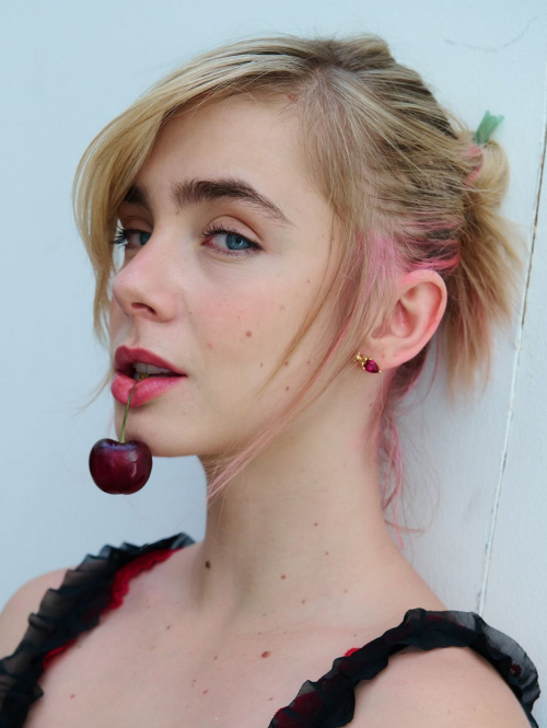 Clara Galle for Tous Jewelry campaign, June 2025 3