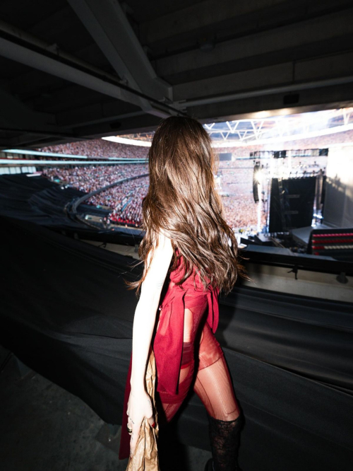 Dove Cameron in red at Wembley Show, June 2025 11