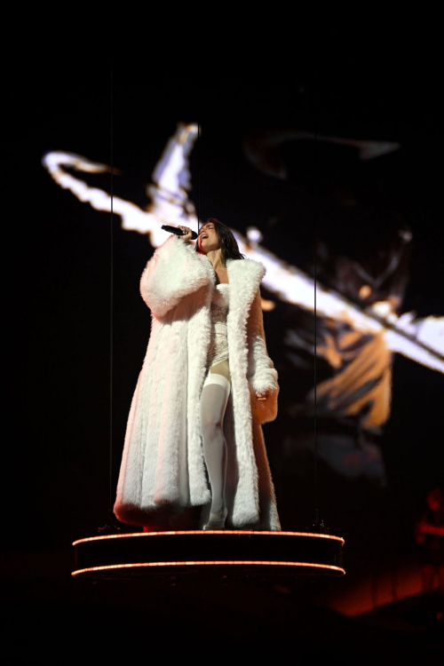 Dua Lipa performs at Ziggo Dome in Amsterdam 5
