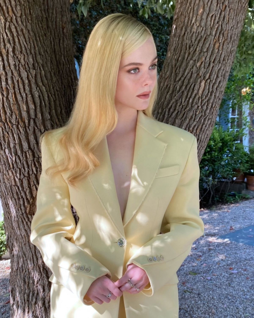 Elle Fanning instagram photos, June 2025