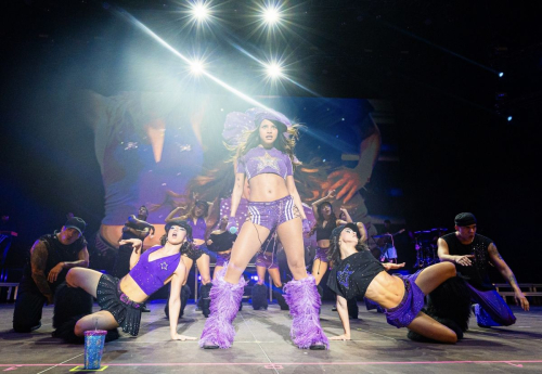 Emilia Mernes performs in Marbella, June 2025 10