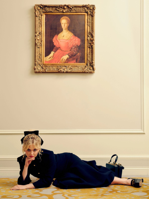 Emily Alyn Lind for Who What Wear Photoshoot, June 2025 4