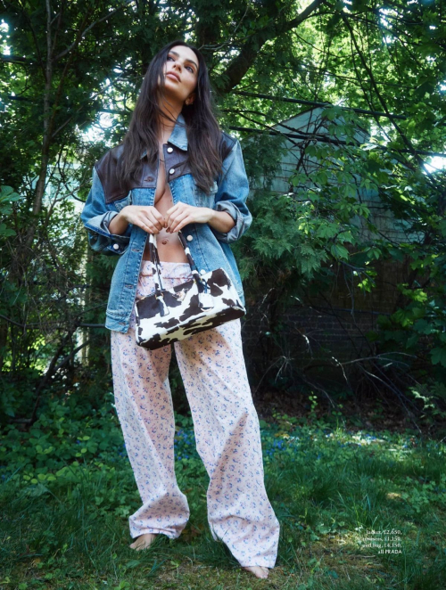 Emily Ratajkowski in Elle UK, July/August 2025 4