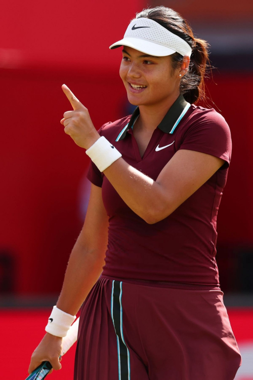 Emma Raducanu at HSBC Championship First Round, June 2025 5
