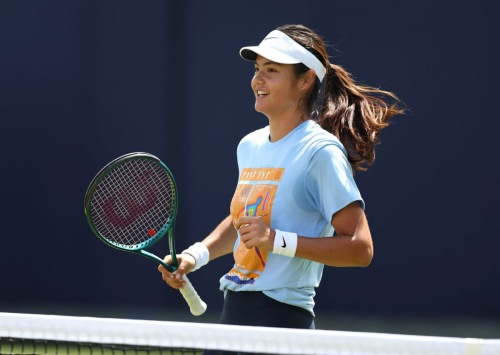 Emma Raducanu at HSBC Practice in London, June 2025 5