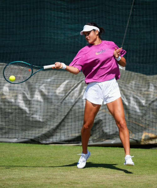 Emma Raducanu at Sunday Practice in Wimbledon, June 2025 6