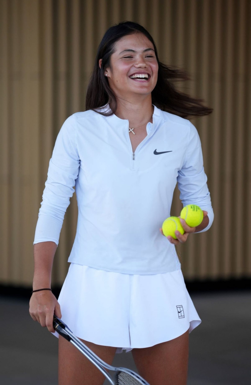 Emma Raducanu at Wimbledon Practice Sessions, June 2025 3