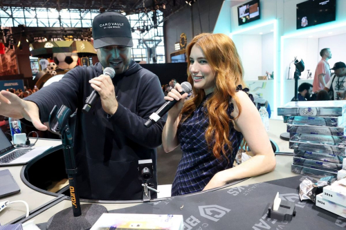Emma Roberts at Fanatics Fest NYC, June 2025 4