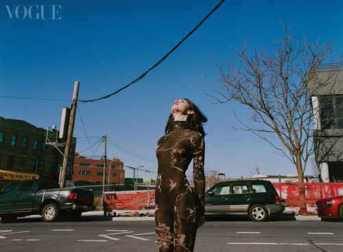 Gracie Abrams for Vogue Mexico, July 2025 2