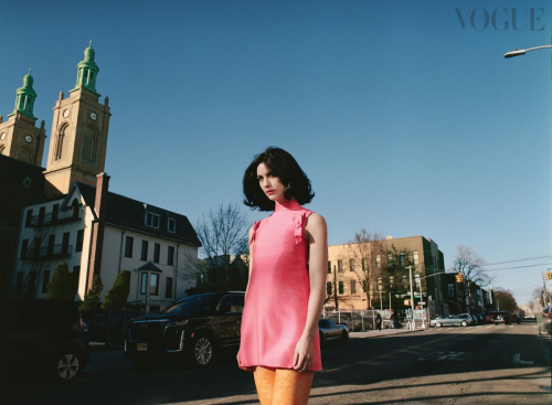 Gracie Abrams for Vogue Mexico, July 2025 3