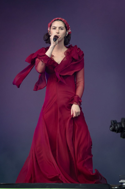 Gracie Abrams Performs at Glastonbury, June 2025