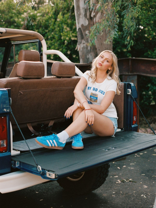 Jordyn Jones at Beach Photoshoot in Hawaii, June 2025 3