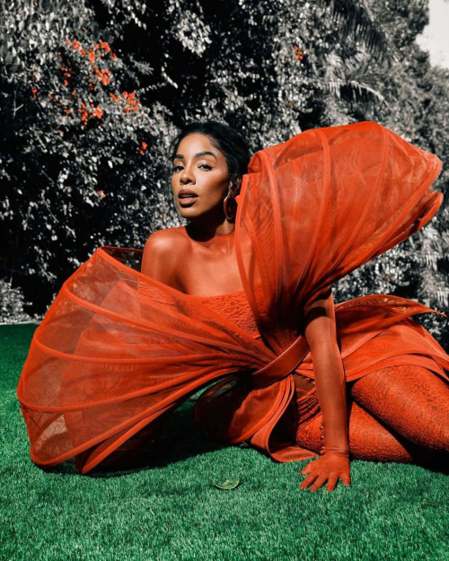Kelly Rowland for L
