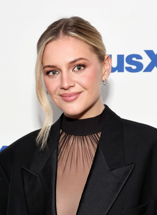 Kelsea Ballerini at SiriusXM Studios New York, Jan 2025 6