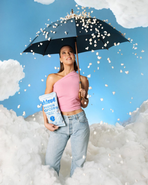 Khloe Kardashian for Khlouds Campaign, 2025 1