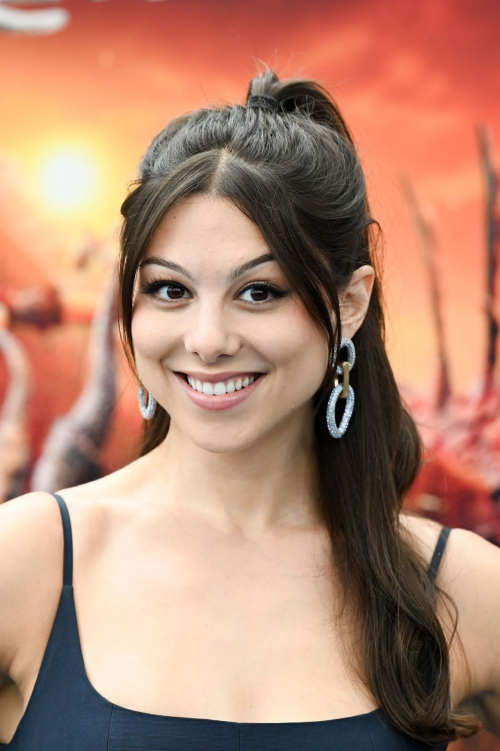 Kira Kosarin at How to Train Your Dragon Event, June 2025 1
