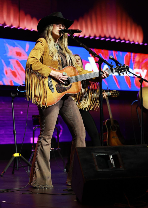 Lainey Wilson at Audacy Leading Ladies New York, April 2025 2