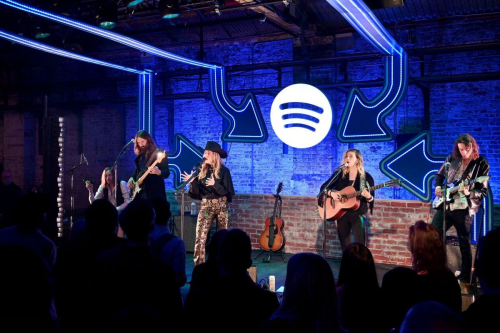 Lainey Wilson at Spotify Advance in New York, April 2025 4