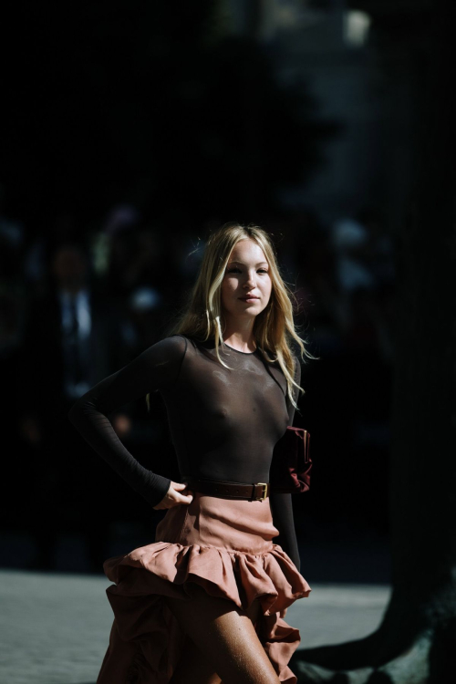 Lila Grace Moss at Saint Laurent Show, June 2025 3