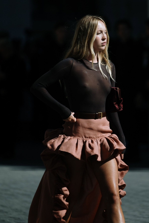 Lila Grace Moss at Saint Laurent Show, June 2025 7
